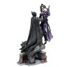 Статуэтка - Batman vs Joker: Arkham Origins Collectors Edition Statue Статуэтка - Batman vs Joker: Arkham Origins Collectors Edition Statue