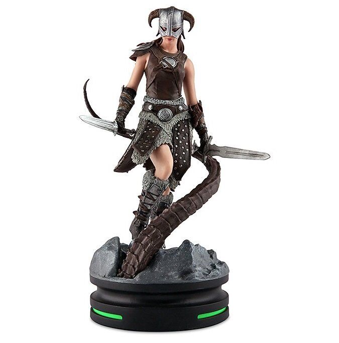 Статуэтка The Elder Scrolls V: Skyrim Female Dragonborn Statue Статуэтка The Elder Scrolls V: Skyrim Female Dragonborn Statue