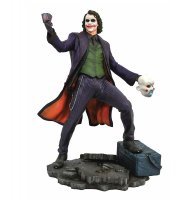 Фигурка Diamond Select DC Movie: The Dark Knight: The Joker Figure 9"