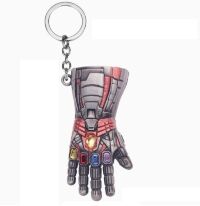 Брелок Marvel Keychain Рукавичка нескінченності залізної людини Танос 8 см.