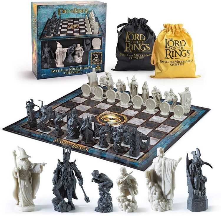 Шахматы Властелин колец Lord of The Rings Battle for Middle Earth Chess Set (The Noble Collection) Шахматы Властелин колец Lord of The Rings Battle for Middle Earth Chess Set (The Noble Collection)